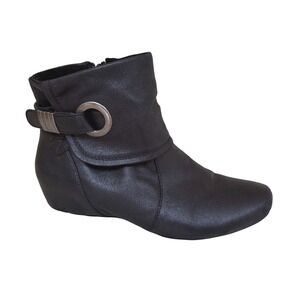 Bare Traps Sandee Black Leather Ankle Booties Buckle Zipper Women's Size 8.5M‎